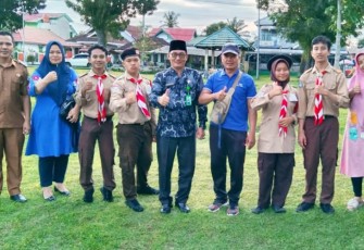 Peserta foto bersama 