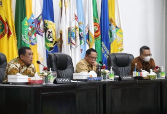 Mendagri dalam Rapat Koordinasi Pengendalian Inflasi Daerah di Gedung Sasana Bhakti Praja (SBP) Kantor Pusat Kementerian Dalam Negeri (Kemendagri), Senin (7/11/2022).