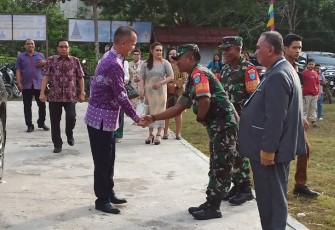 Danramil Rungan Pastikan Rasa Aman Pada Safari Natal yang di Hadiri Bupati Gumas 