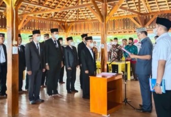Prosesi pelantikan FKUB Pesibar Periode 2022-2024
