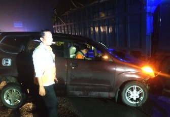 Satlantas Polresta Tangerang saat proses Evakuasi 