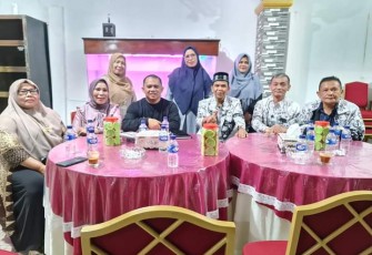 PGRI Labuhanbatu saat Audiensi dan Silahturahmi di Rumah Dinas Bupati Bahas Persiapan HUT PGRI ke-77