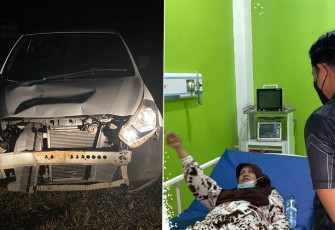 Pasca lakalantas, korban dibawa kerumah sakit dan sebuah mobil ringsek di bagian depan.