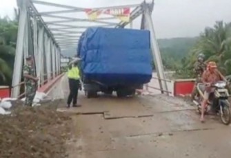 Ruas Jalan Lintas Krui-Bengkulu 