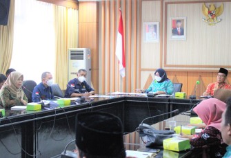 Rapat Koordinasi terkait Crosscheck dan Analisis Temuan, di Ruang Rapat Raflesia Kantor Gubernur Bengkulu.