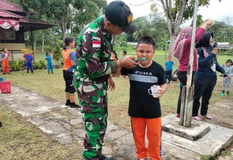 Penyuluhan Kesehatan Gigi Untuk Anak Usia Dini di Perbatasan