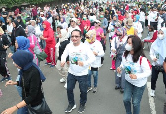 Pentas Seni Budaya dan Hiburan Maluku Utara di arena Car Free Day (CFD) Bundaran Indonesia, Jakarta, Minggu (9/10/2022).
