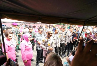 Walikota Bitung bersama Kapolda Sulut dan Dandim 1310/Bitung, Danyonmarhanlan VIII Bitung Beserta Dansatrol VIII Manado