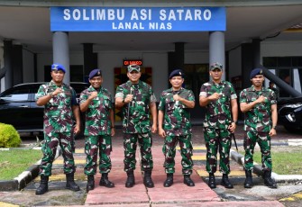 Danrem 023/KS Silaturahmi Ke Markas Lanal Nias