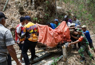  Kodim 0801/Pacitan Bangun Sumur Bor Untuk Warga
