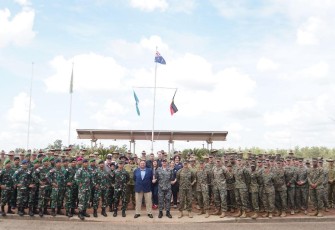 Upacara pembukaan yang dihadiri oleh seluruh peserta latihan bertempat di 1st Bde ground parade, Robertson Barrack, Darwin Australia, Senin (15/5/2023).