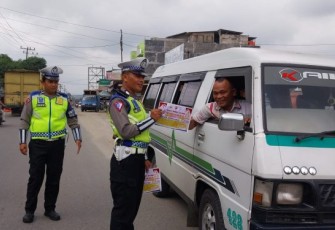 Personel Polsek Padang Bolak, menggelar Operasi Patuh Toba 2023, pada Jumat (14/7/2023) siang