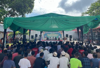 Lembaga Pemasyarakatan Kelas IIB Idi menggelar acara peringatan Maulid Nabi Besar Muhammad SAW 1445 H dan Peringatan 19 Tahun Tsunami Aceh beserta Santunan Anak Yatim bersama Tgk. Amiruddin di Area Lapangan Blok Hunian Lapas Kelas IIB Idi, Kamis 28 Desember 2023