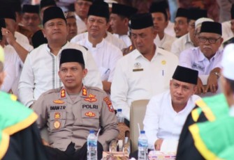 Kapolres Tapanuli Selatan (Tapsel), AKBP Imam Zamroni, SIK, MH, bersama Bupati Padang Lawas Utara Andar Amin Harahap, SSTP, MSi, menghadiri pembukaan seleksi tilawatil Quran dan Hadits (STQH) ke-IV tingkat Kabupaten Padang Lawas Utara (Paluta), Selasa (7/3/2023) pagi di Halaman SMP Negeri 1 Dolok, Kelurahan Pasar Sipiongot.