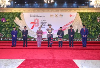 Puan saat menyampaikan pidato dalam Sidang Paripurna Pembukaan Masa Persidangan I DPR RI Tahun Sidang 2023-2024 yang digelar di Gedung Nusantara, Kompleks Parlemen, Senayan, Jakarta, Rabu (16/8/2023).