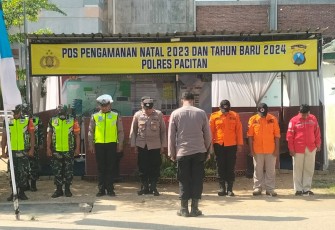 Anggota Koramil 0801/03 Arjosari Turut Ambil Bagian Dalam Pengamanan Selama Perayaan Natura 2023