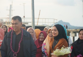 Kunker Bupati Natuna dan Ketua TP PKK 