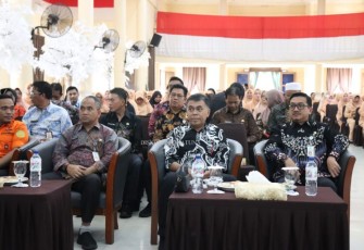 Bupati Natuna Saat Menghadiri HUT DWP Yang Ke 24 