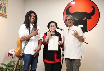 Megawati saat jumpa wartawan di sela Rakernas III PDIP hari kedua, di Gedung Sekolah Partai, Lenteng Agung, Jakarta Selatan, Rabu (7/6/2023).