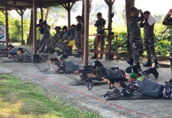 Lanudal Manado Ajak Wartawan dan Juara Lomba Fotografi NABOD 2023 Coffee Morning dan Latihan Menembak 