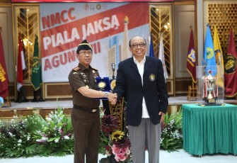  Kepala Badan Pendidikan dan Pelatihan (Badiklat) Kejaksaan RI Tony T. Spontana, Jaksa Agung besama Kepala Badiklat Kejaksaan RI 