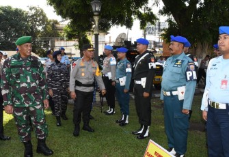 Danlanal Yogakarta Hadiri Apel Gelar Pasukan Operasi Lilin Progo 2023