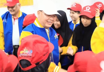 Gubernur Bengkulu Rohidin Mersyah Lepas Kontingen Jumbara PMR ke Lampung