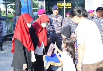 Komandan Lantamal VI Menyambut Kedatangan Surveyor Akreditasi KARS 