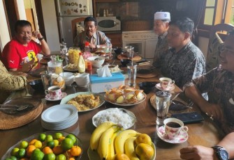 Suasana pertemuan Bupati Agam bersama perantau Pasia Laweh.