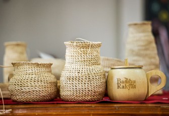 Kerajinan Bambu