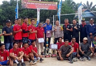 Laga Final Bola Voli HUT KORPS Brimob Polri Ke-78 Disaksikan Bupati Hamsuardi 