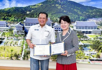 Bamsoet saat memenuhi undangan Wakil Gubernur Provinsi Gyeongsangbuk-do, Korea Selatan Mrs. Dal Hee Lee di kantor pemerintah provinsi Gyeongsangbuk-do, Korea Selatan, Sekasa (19/9/23).