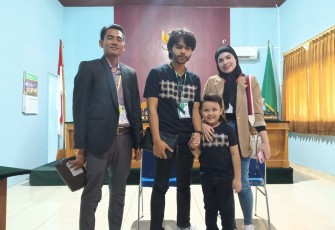 Jimi didampingi kuasa hukumnya Aditra M.SH