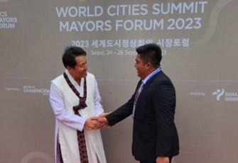 Bupati Bintan Roby Kurniawan SPWK pada WCS Mayors Forum