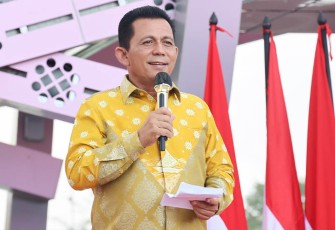 Gubernur Kepulauan Riau H. Ansar Ahmad