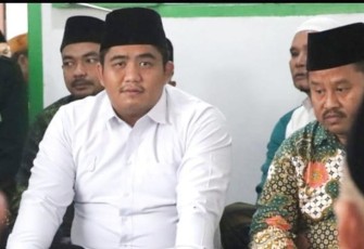 Bupati Bintan Roby Kurniawan saat Hadiri Peringatan Satu Abad NU sekaligus Peresmian Kantor Cabang NU Bintan