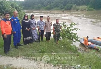 Wabup Labuhanbatu saat Tinjau langsung Pencarian Warga Tenggelam di sungai Bilah 