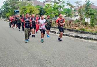 Lari pagi prajurit Kodim 0913/PPU