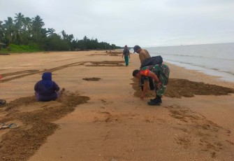 Komsos bersama warga pencari tudai