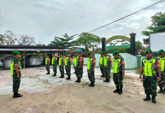 Danramil 1016-06/Kurun saat Pimpin Apel Kesiapsiagaan