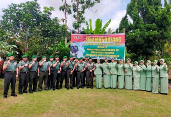 Foto bersama Koramil Jajaran