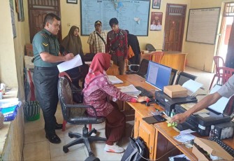 Puldata di kantor desa binaan 