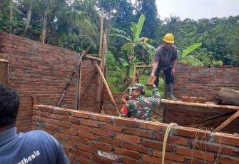 Bantu rehab rumah warga binaan 