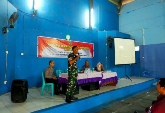Kopka Gampang saat memberikan pengarahan di Musrembang desa binaan 