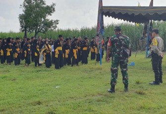 Monitoring latihan pencak silat desa binaan 