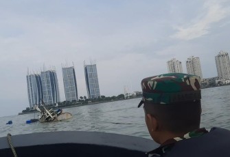 Pengamanan jalur komersial prajurit Lantamal III Jakarta 