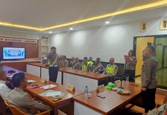 Kapolres Ngada AKBP Padmo Arianto, S.I.K, Buka Latihan Pra Operasi Menjelang Pelaksanaan Operasi Keselamatan Turangga 2023, Bertempat di Aula Vicon Polres Ngada, Senin (06/02/2023)