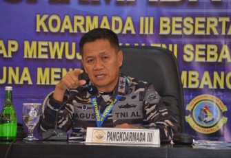 Pangkoarmada III Laksda TNI Agus Hariadi 