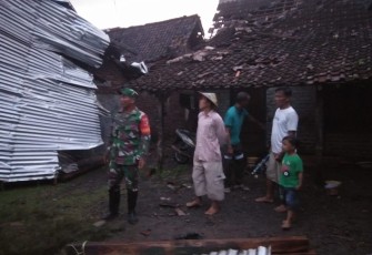 Angin puting beliung terjang rumah warga binaan 