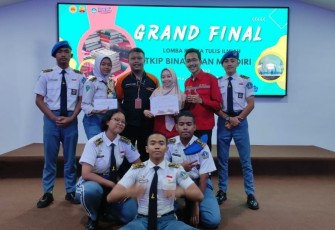 Siswa SMK KAL-1 Surabaya 